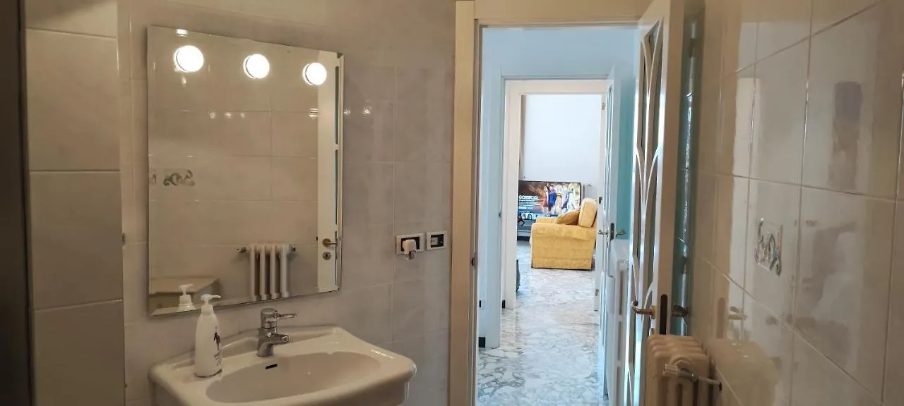 Adua Exclusive Suite Bari 0*,